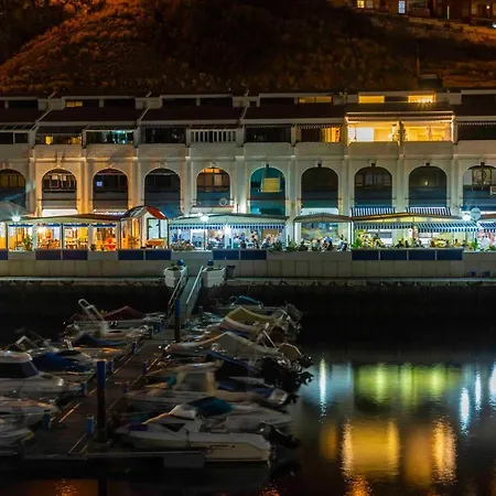 Seafront 33 * Radazul