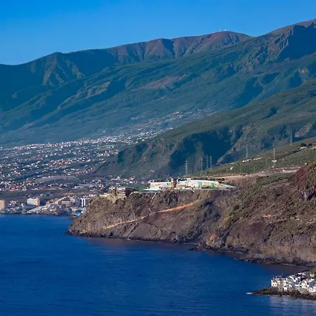 Seafront 33 Apartman *